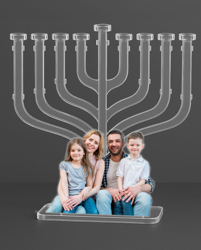חנוכייה אקרילית עם תמונה אישית